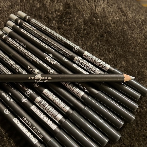 ❤️‍🔥- New - Italia Deluxe eye liner 1005 Silver - Picture 3 of 3